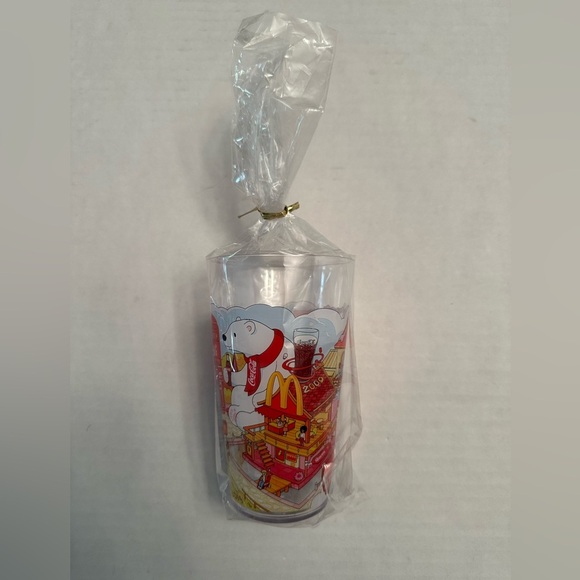 2024 McDonald’s Adult Happy Meal Coca-Cola Collectors Edition Cup NEW - Picture 2 of 7